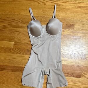 SPANX Light Beige Shapewear Bodysuit